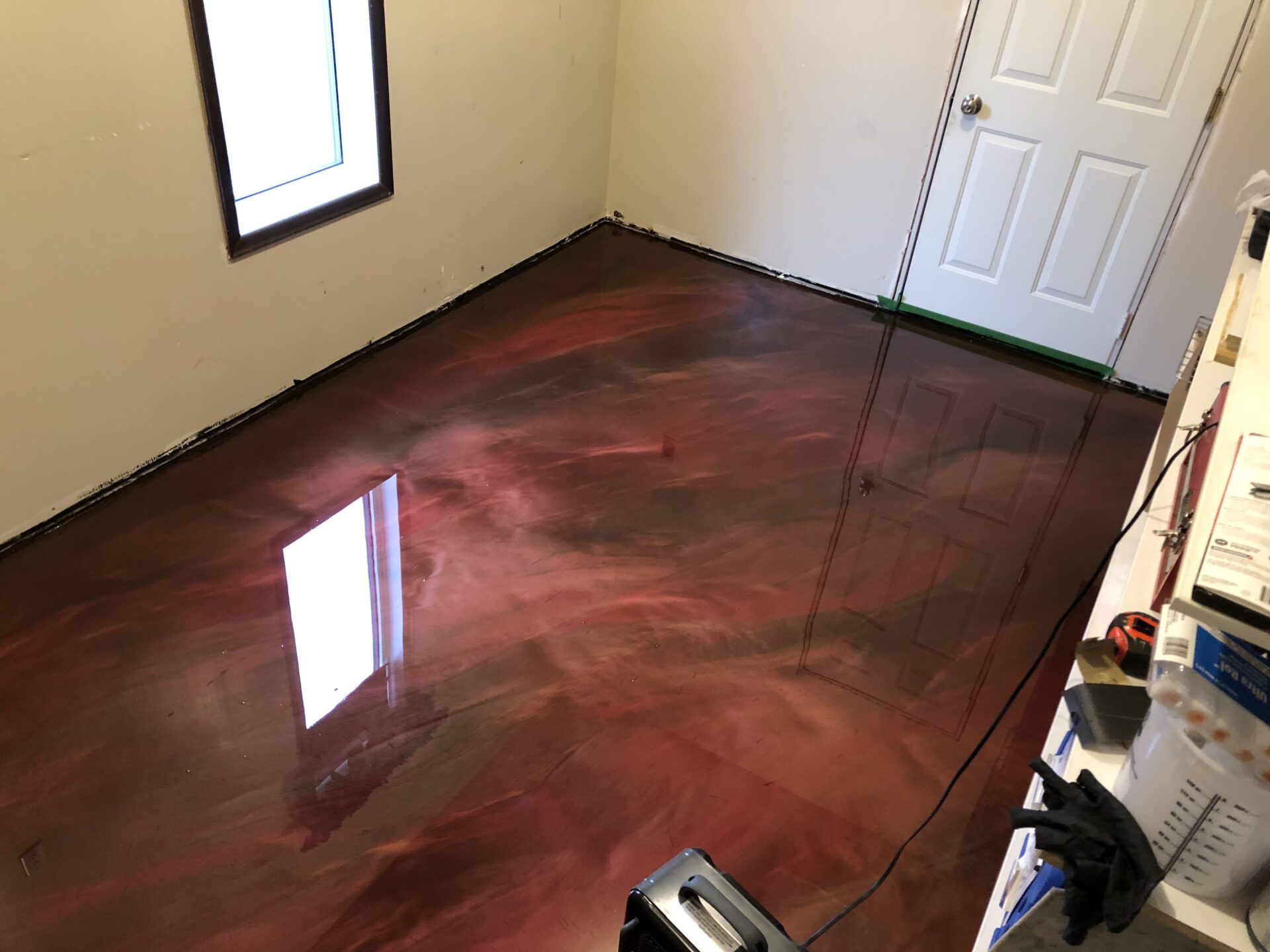 IMG_6320 Metallic maroon swirl epoxy flooring in new bedroom